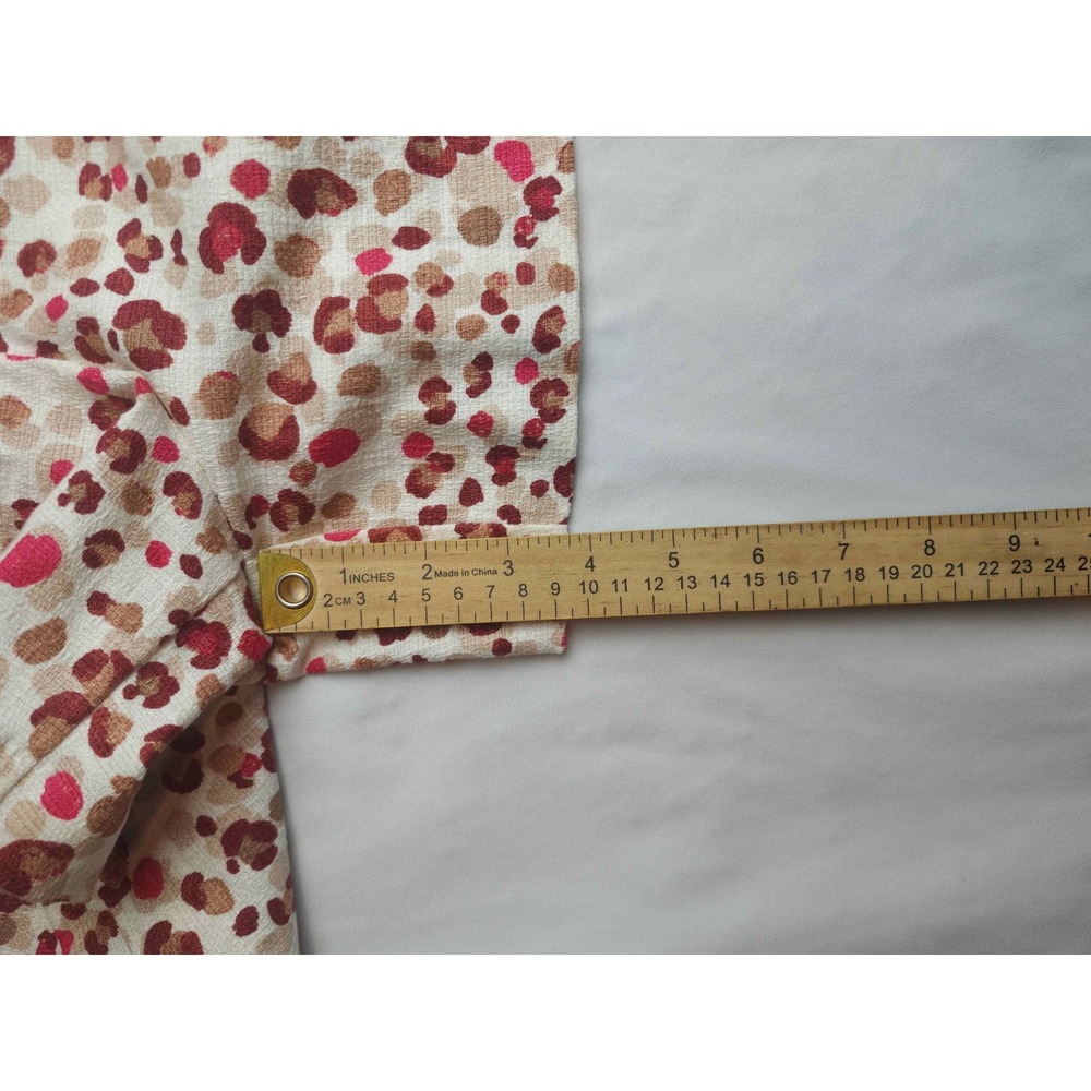 Ann Taylor Red Pink Animal Print High Waist Pleated Shorts Size 12 New - Picture 2 of 7